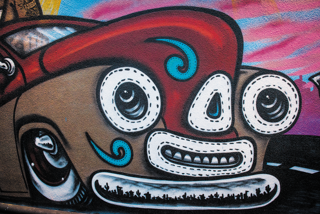 Phoenix-Arizona-graffiti-art-car